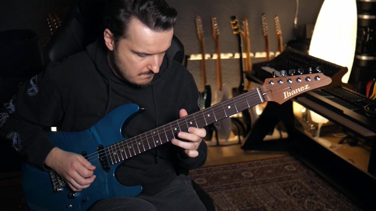 Contemporary Rock — Intermediate Solo
